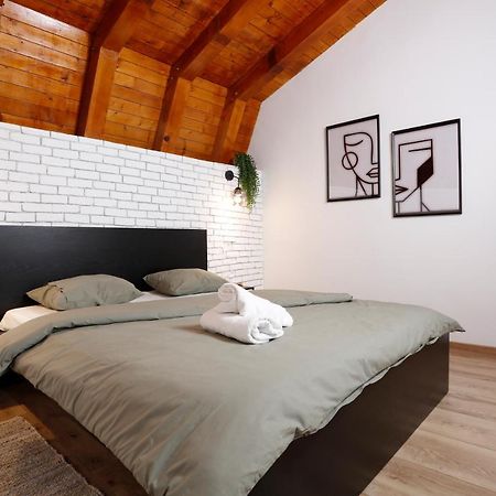 One Love Central Cottage Бухарест Экстерьер фото